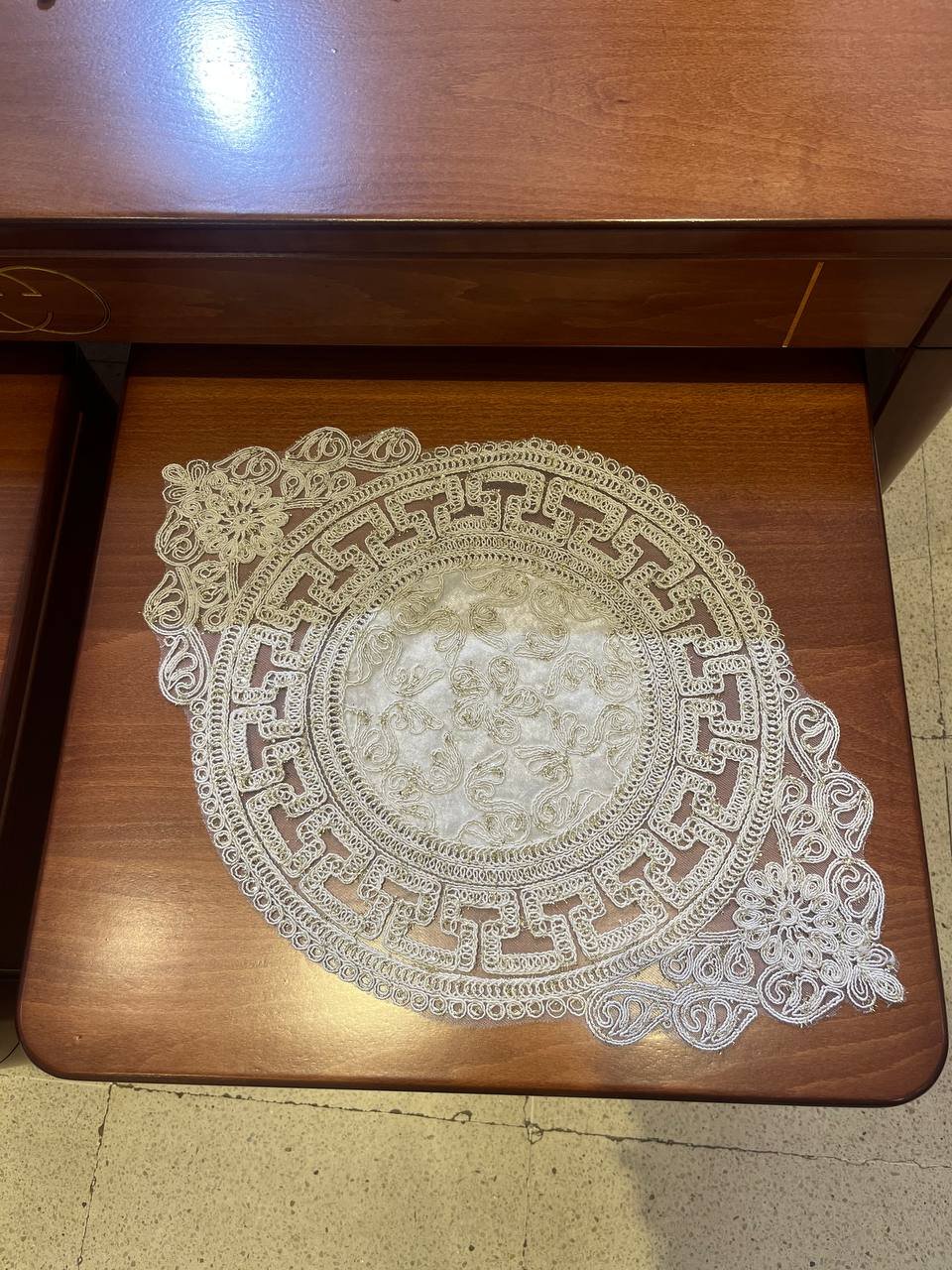 طقم مفارش 3 قطع(3piece en velours) - الصورة 7