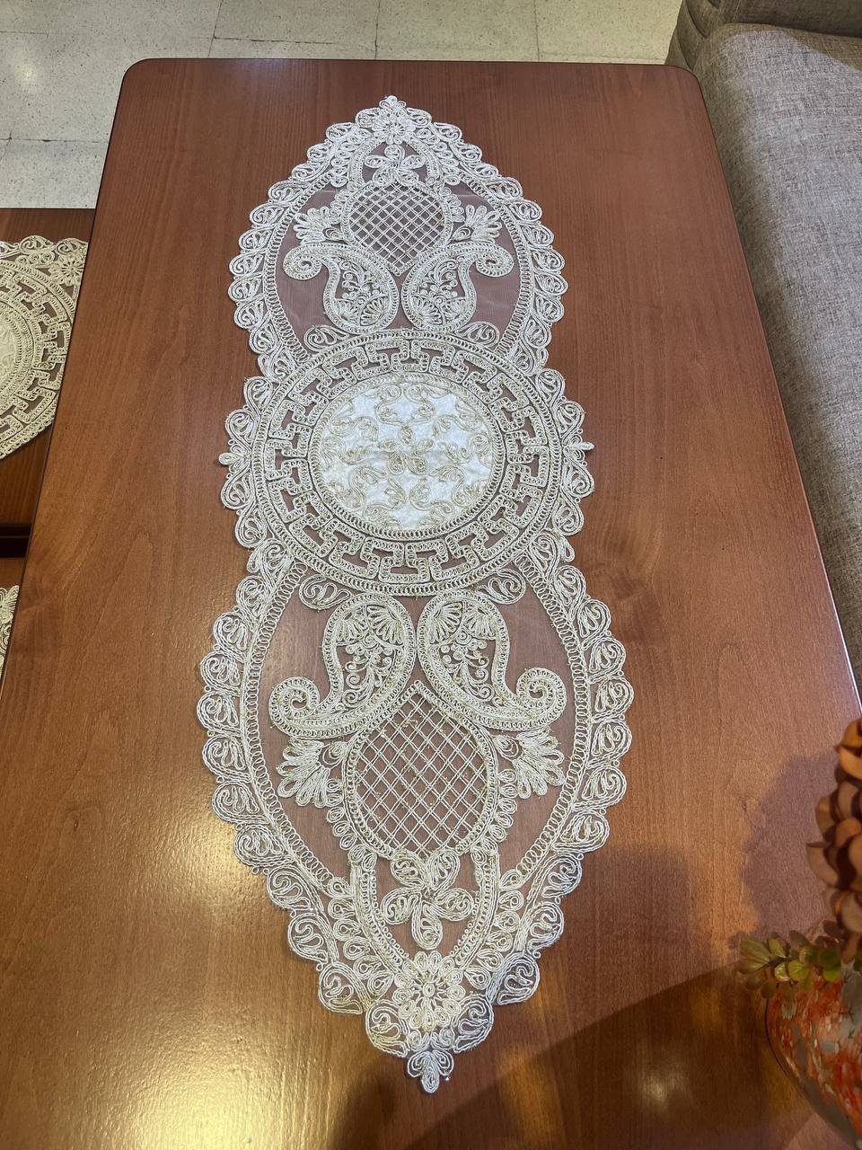 طقم مفارش 3 قطع(3piece en velours) - الصورة 8