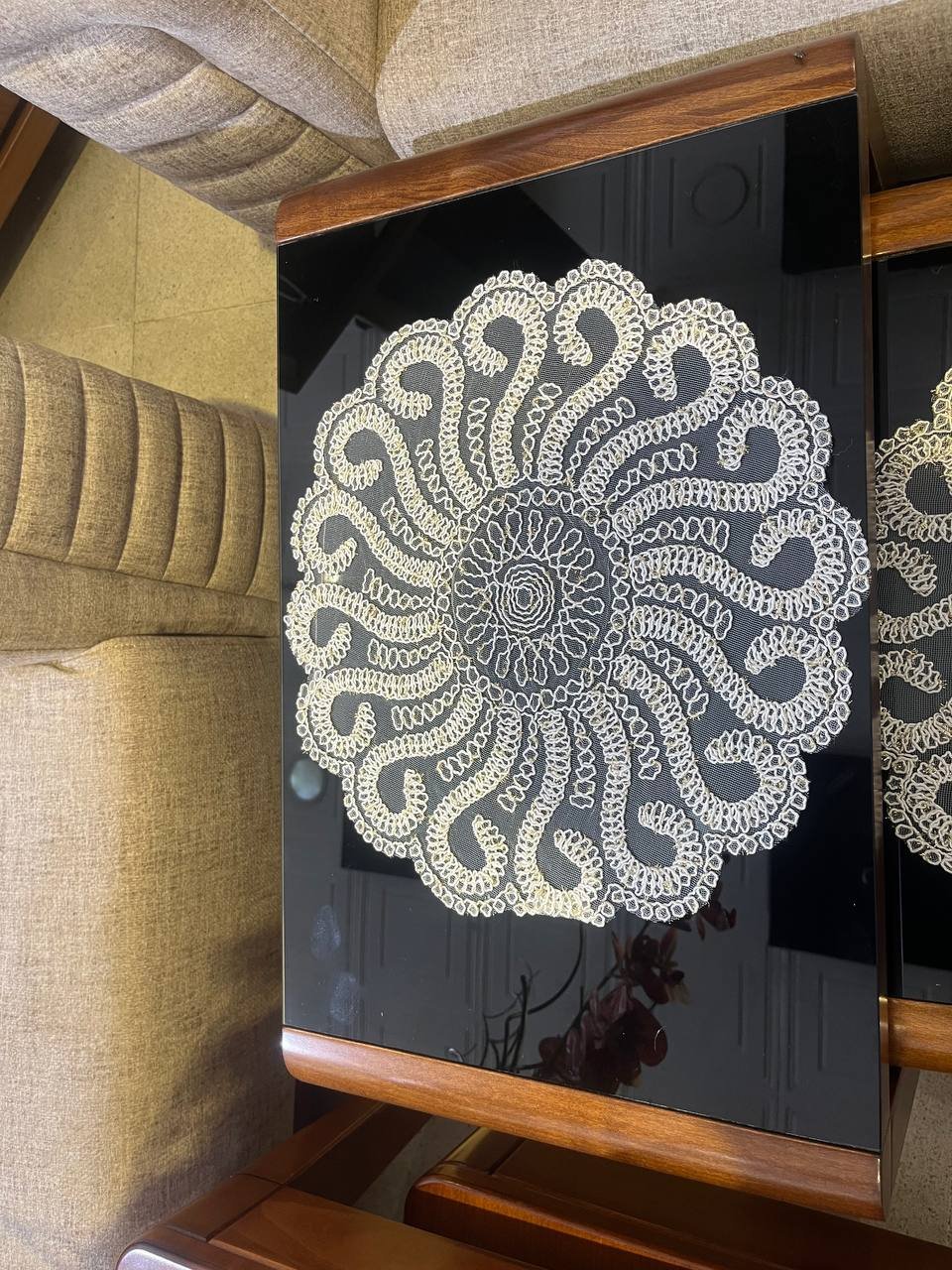 4piece en velours (طقم 4 قطع) - الصورة 6